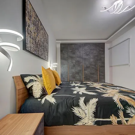 Oakville, Valley Views, Private Heated Jacuzzi By Haven & Keys Malta アパート