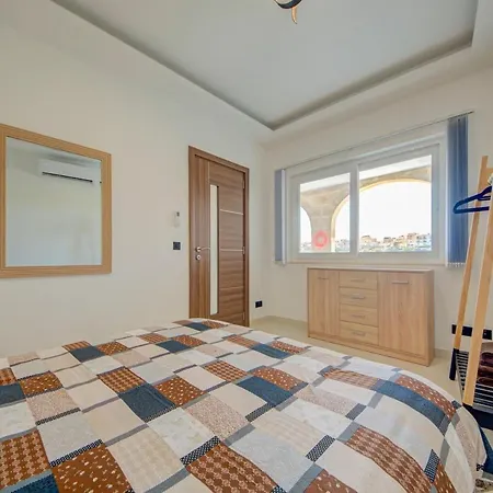 Oakville, Valley Views, Private Heated Jacuzzi By Haven & Keys Malta Apartament *