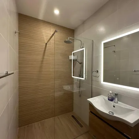 Oakville, Valley Views, Private Heated Jacuzzi By Haven & Keys Malta Apartament *