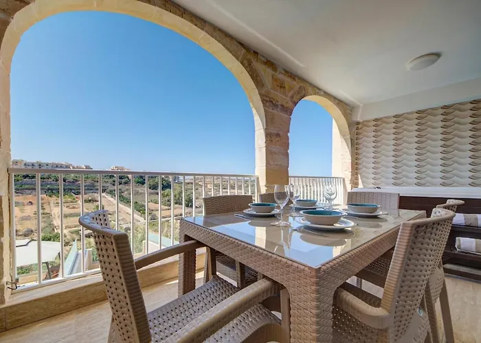 Daire Oakville, Valley Views, Private Heated Jacuzzi By Haven & Keys Malta Xagħra